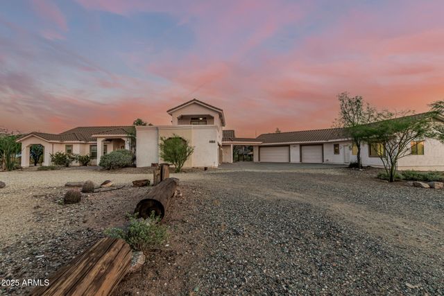 15639 W Peakview Drive, Surprise, AZ 85387