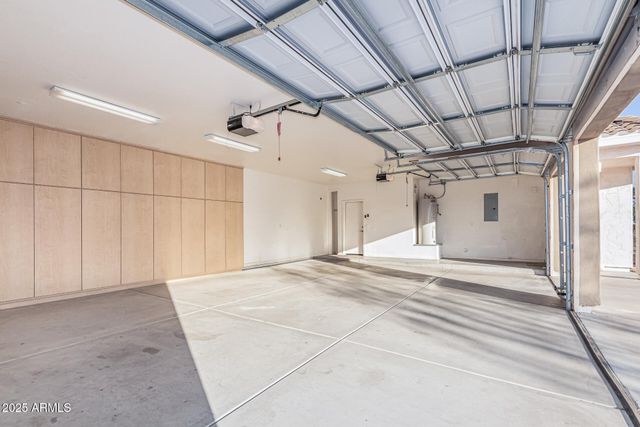 15639 W Peakview Drive, Surprise, AZ 85387