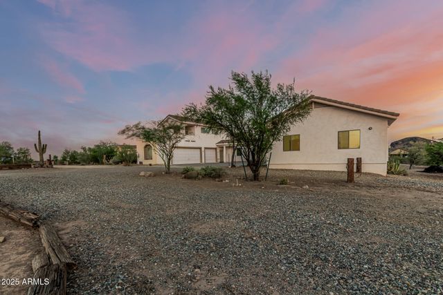 15639 W Peakview Drive, Surprise, AZ 85387