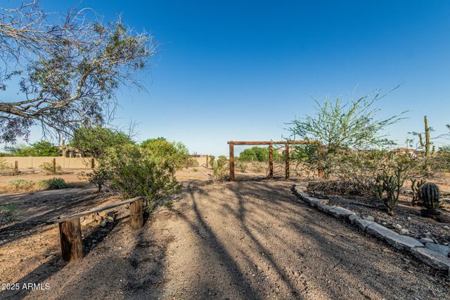 15639 W Peakview Drive, Surprise, AZ 85387