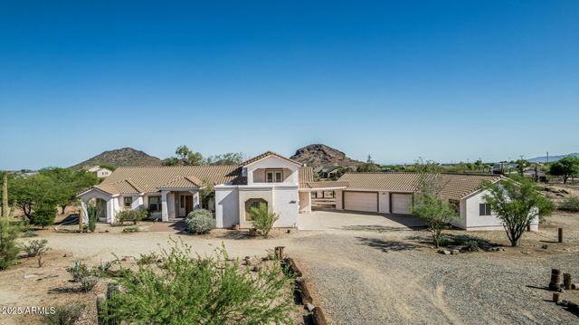 15639 W Peakview Drive, Surprise, AZ 85387