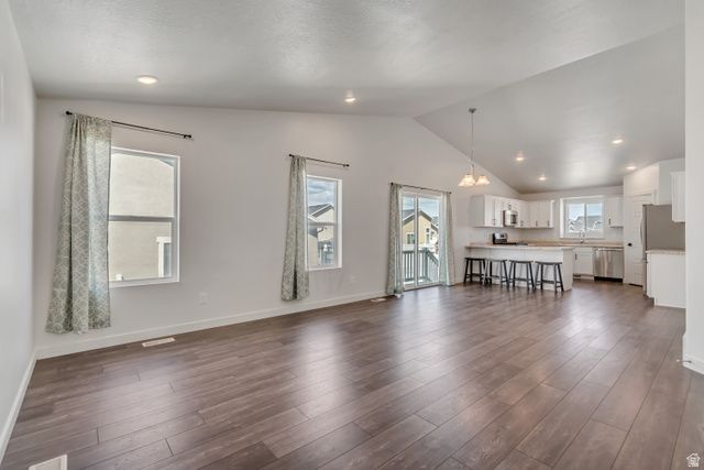 1529 E ERICKSON KNOLL LN, Eagle Mountain, UT 84005