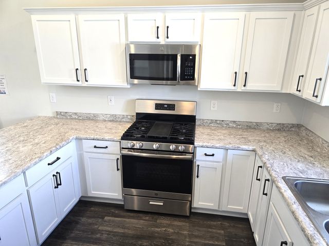 1529 E ERICKSON KNOLL LN, Eagle Mountain, UT 84005