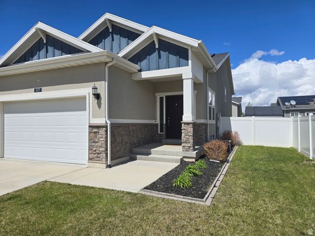 1529 E ERICKSON KNOLL LN, Eagle Mountain, UT 84005