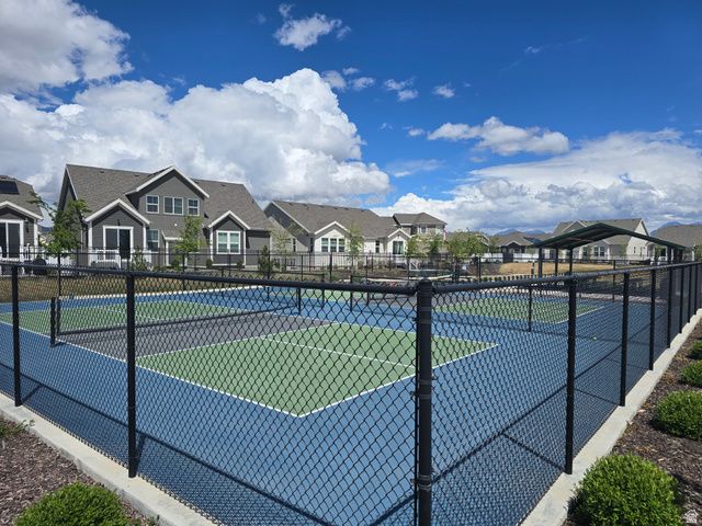 1529 E ERICKSON KNOLL LN, Eagle Mountain, UT 84005