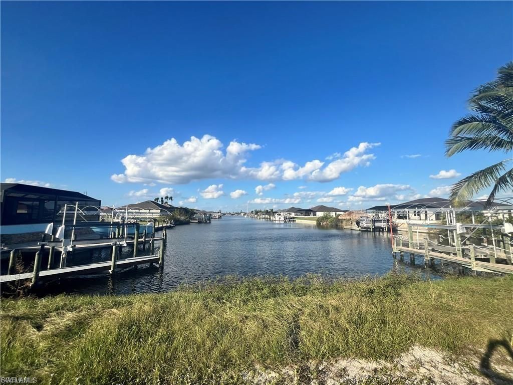 4103 NW 12th ST, CAPE CORAL, FL 33993 — photo 2