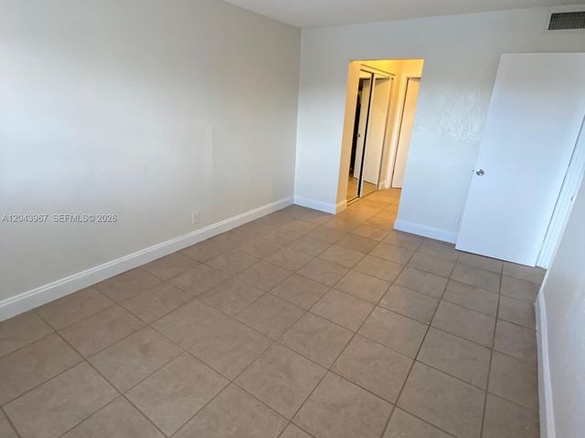 2775 Taft Street 307, Hollywood, FL 33020