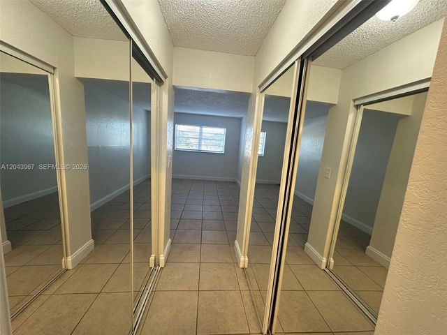 2775 Taft Street 307, Hollywood, FL 33020