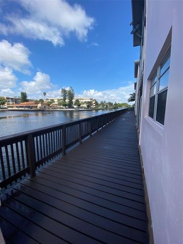 2775 Taft Street 307, Hollywood, FL 33020