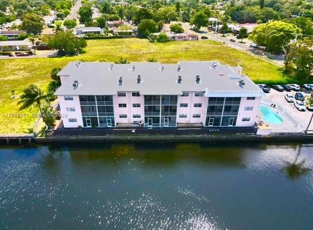 2775 Taft Street 307, Hollywood, FL 33020