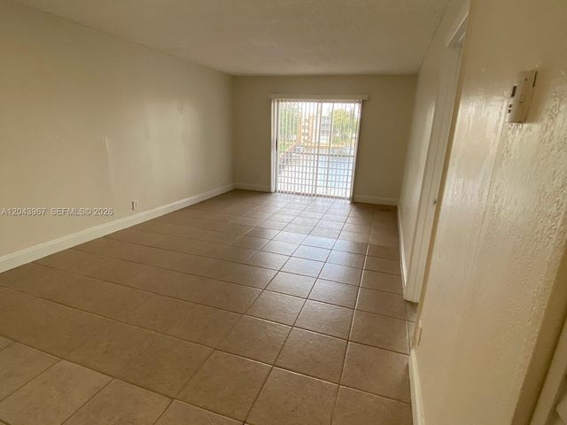 2775 Taft Street 307, Hollywood, FL 33020