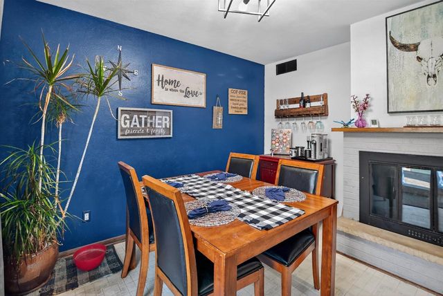 6 Esther Court, Madison, WI 53714