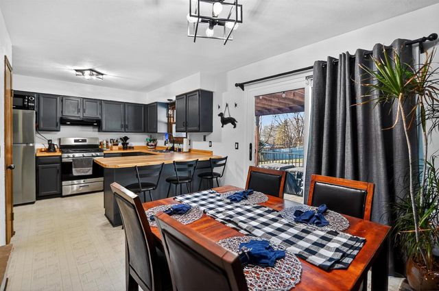 6 Esther Court, Madison, WI 53714