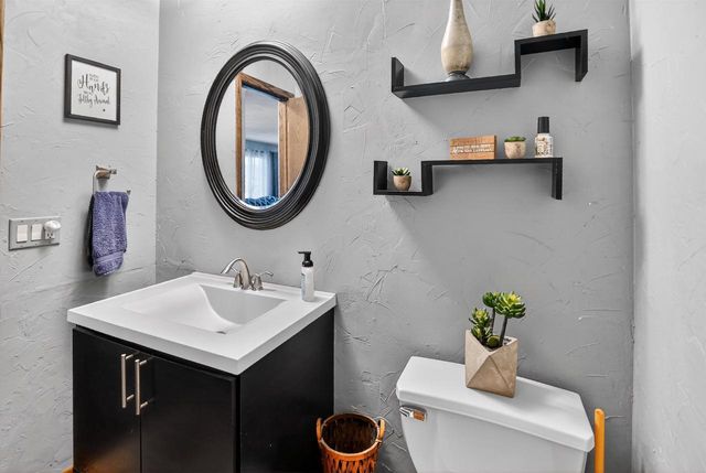 6 Esther Court, Madison, WI 53714