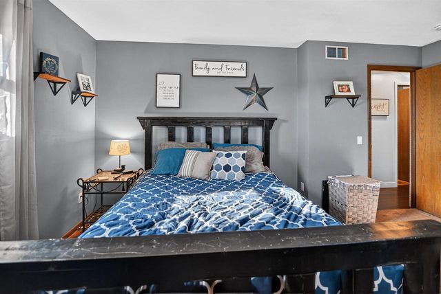 6 Esther Court, Madison, WI 53714