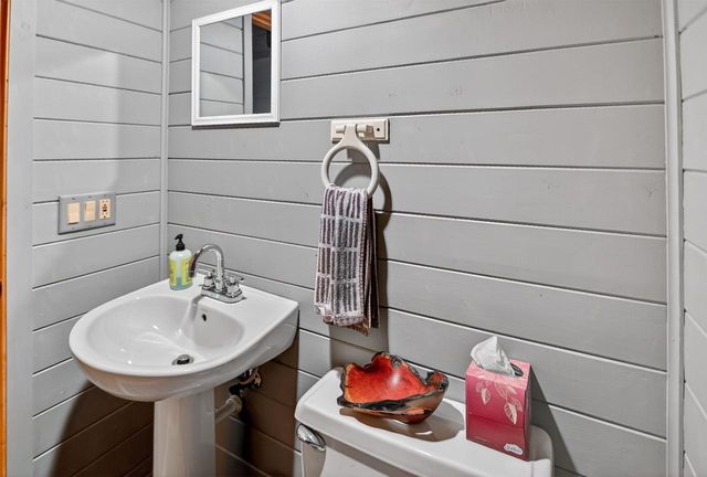 6 Esther Court, Madison, WI 53714