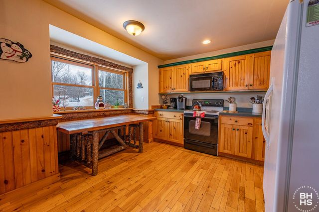 171 Beech Hill, Lake Placid, NY 12946