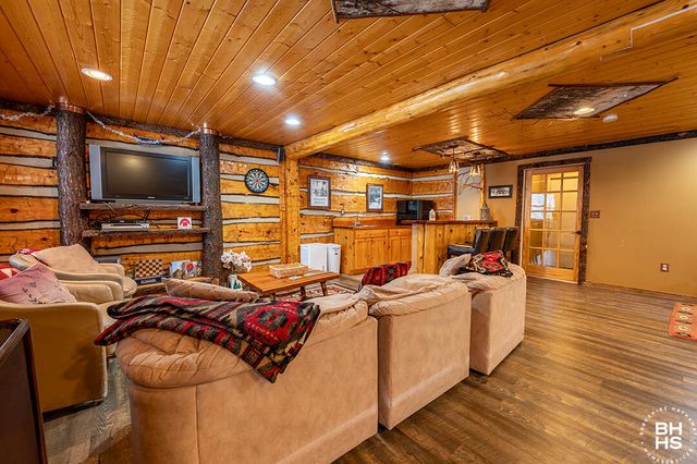 171 Beech Hill, Lake Placid, NY 12946