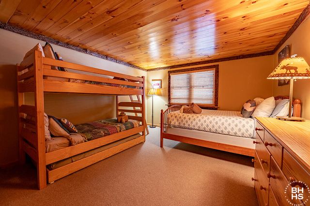 171 Beech Hill, Lake Placid, NY 12946