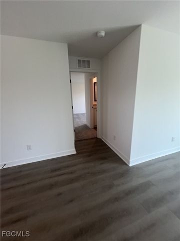 249 Blackstone DR, Fort Myers, FL 33913