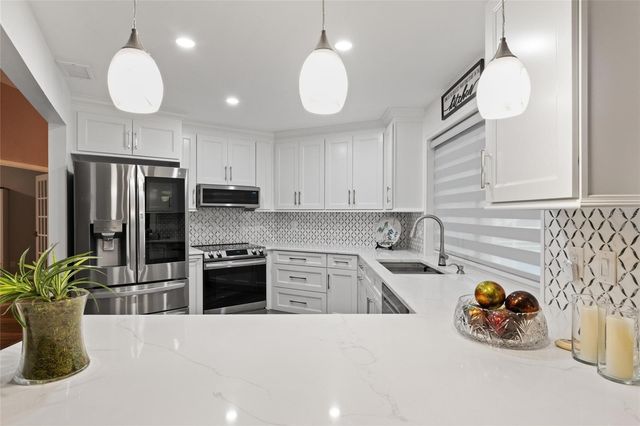 3088 ENISGLEN DRIVE, Palm Harbor, FL 34683