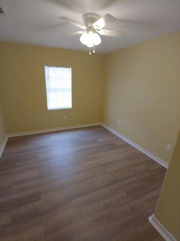 7614 West Street, Houston, TX 77093