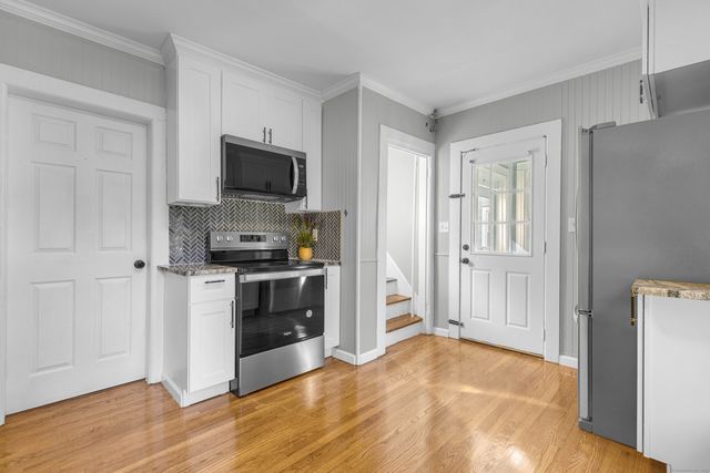 53 New King Street, Enfield, CT 06082