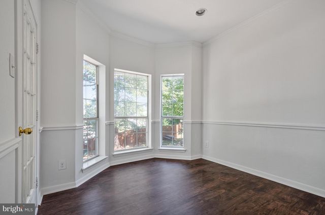 676 GATEWAY DR SE #805, Leesburg, VA 20175