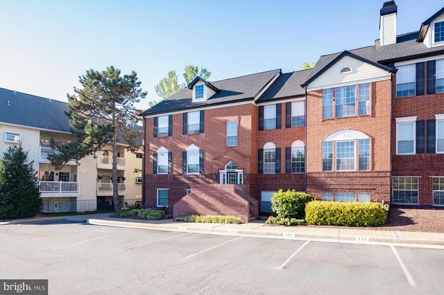 676 GATEWAY DR SE #805, Leesburg, VA 20175