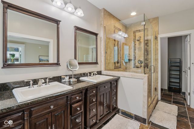 8418 N College Avenue, Indianapolis, IN 46240