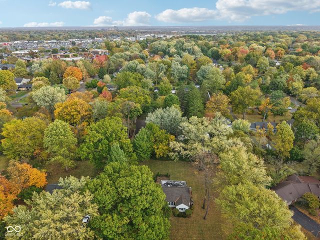 8418 N College Avenue, Indianapolis, IN 46240