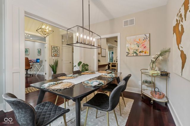 8418 N College Avenue, Indianapolis, IN 46240