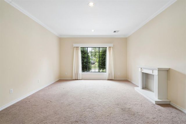 3132 Millbrook Square, Norman, OK 73072