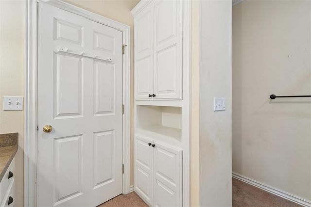 3132 Millbrook Square, Norman, OK 73072