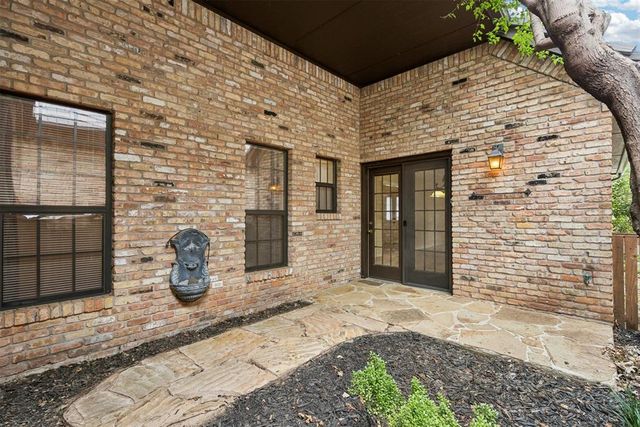 3132 Millbrook Square, Norman, OK 73072