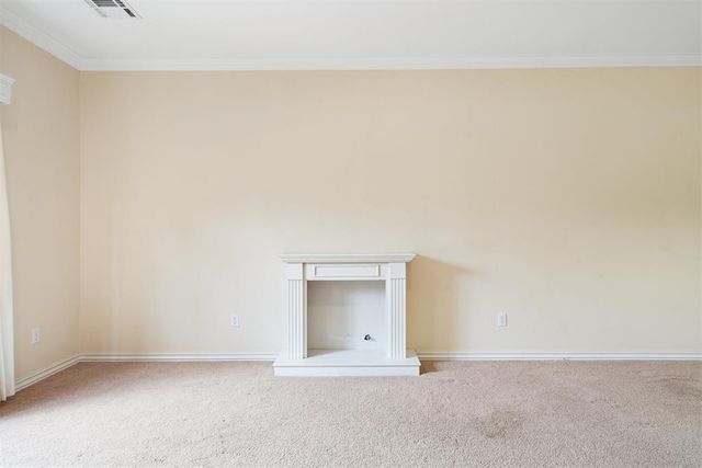 3132 Millbrook Square, Norman, OK 73072