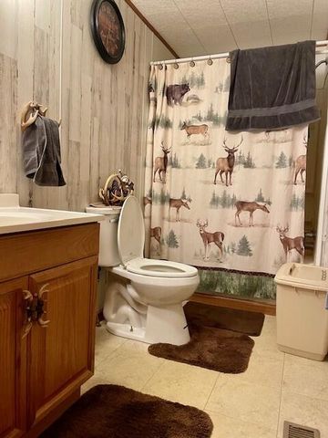 2866 N Reek Road, Sherman Twp, MI 49405