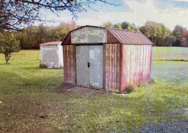 2866 N Reek Road, Sherman Twp, MI 49405