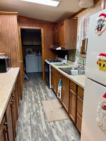 2866 N Reek Road, Sherman Twp, MI 49405