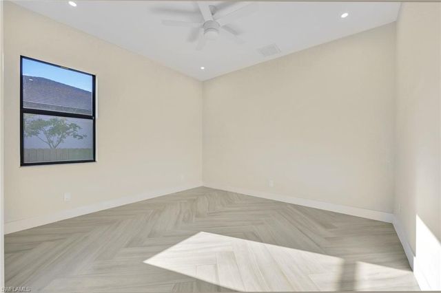 3220 NW 21st ST, Cape Coral, FL 33993