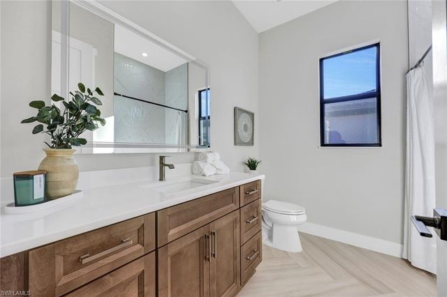 3220 NW 21st ST, Cape Coral, FL 33993