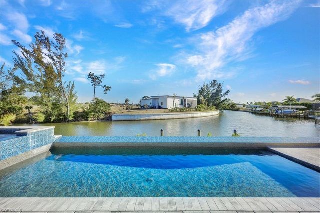 3220 NW 21st ST, Cape Coral, FL 33993