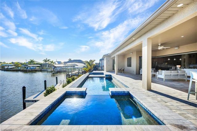 3220 NW 21st ST, Cape Coral, FL 33993