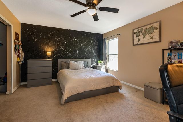 2228 MARTINS RUN, Tavares, FL 32778