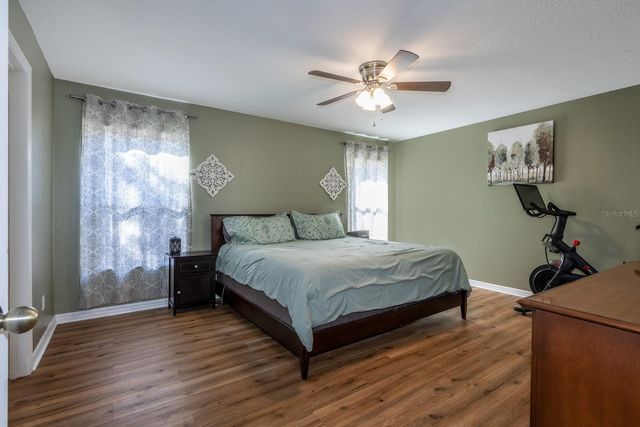 2228 MARTINS RUN, Tavares, FL 32778