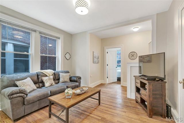 4955 Magnolia Avenue, St Louis, MO 63139