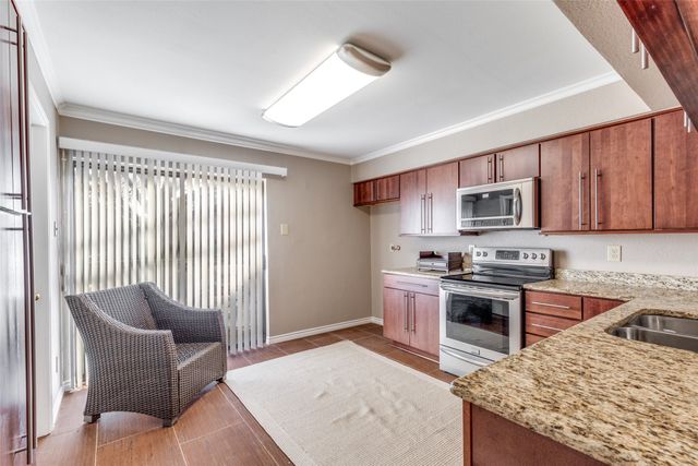 15151 Berry Trail K1211, Dallas, TX 75248