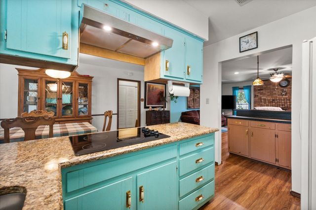 2004 Ford Street, Arlington, TX 76013