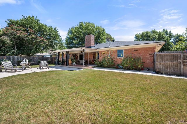 2004 Ford Street, Arlington, TX 76013