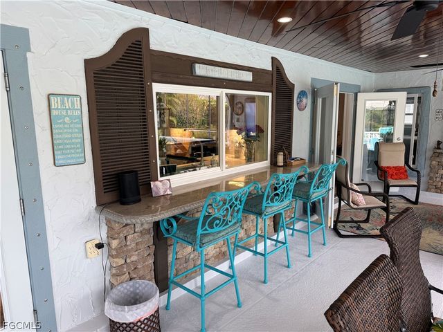 28404 Las Palmas CIR, Bonita Springs, FL 34135